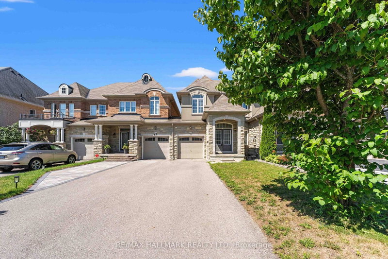 15 Gamble Glen Crescent