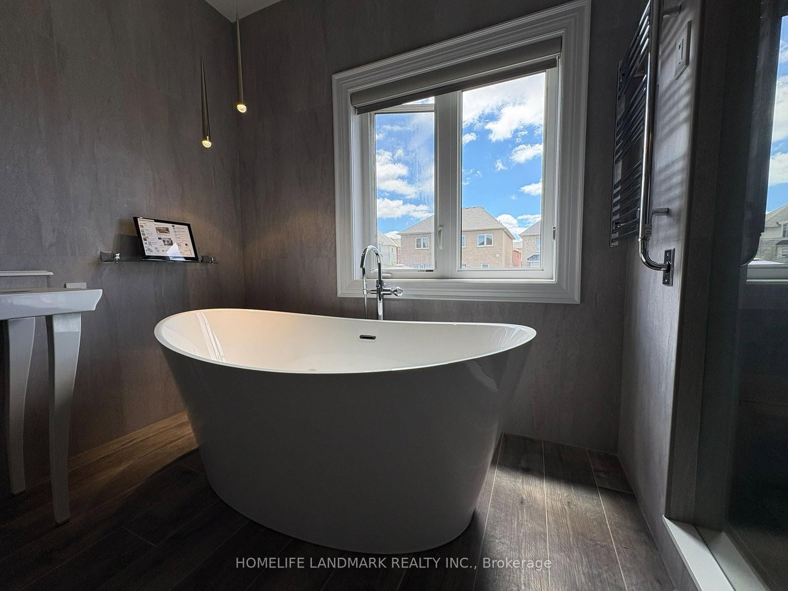 4 John Weddell Avenue - Photo 40