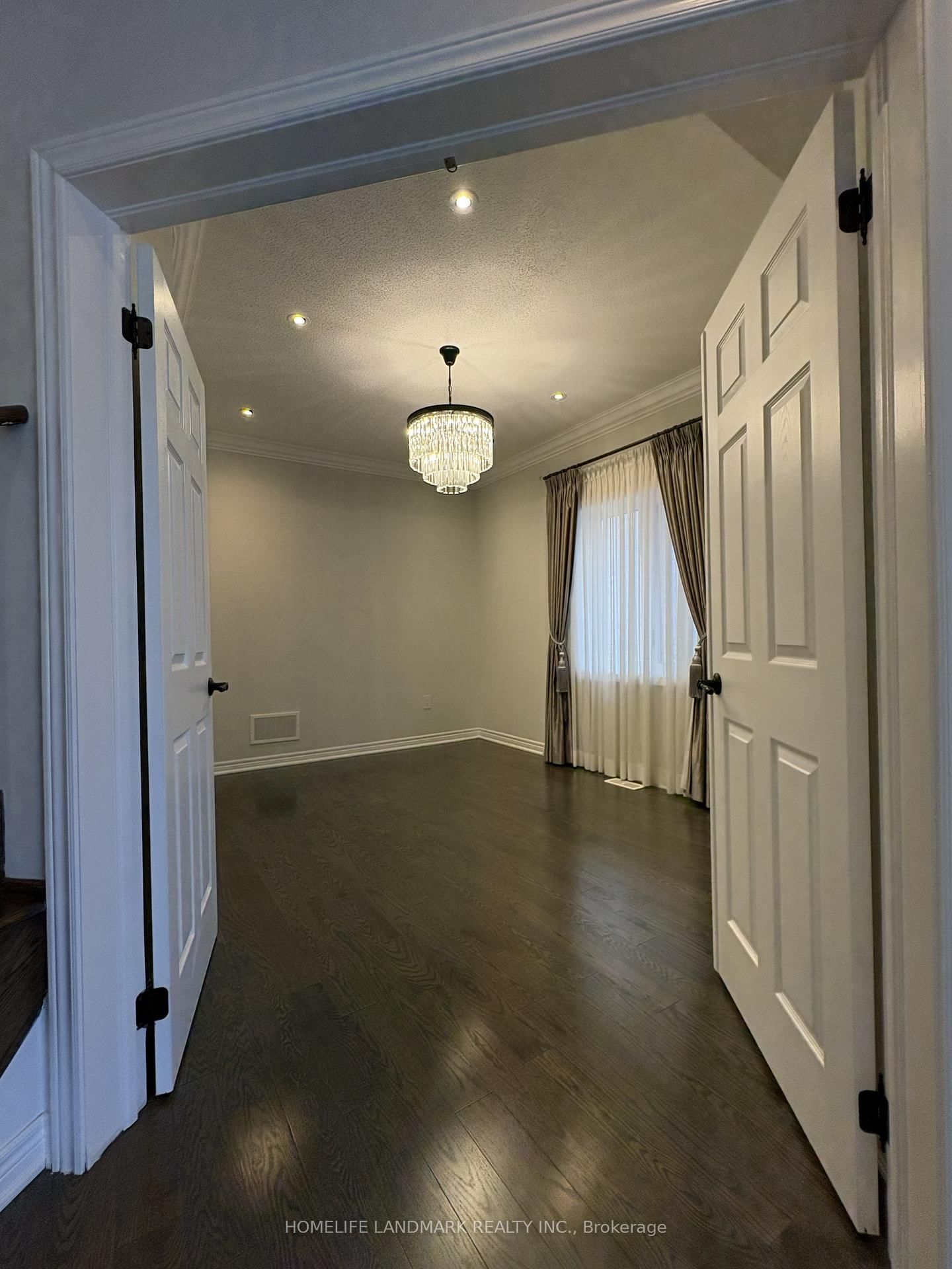 4 John Weddell Avenue - Photo 8