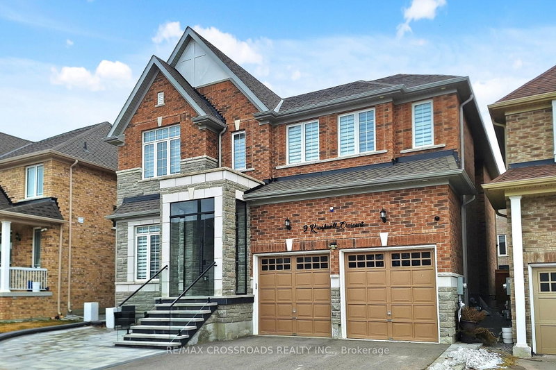 9 KINGKNOLL Crescent