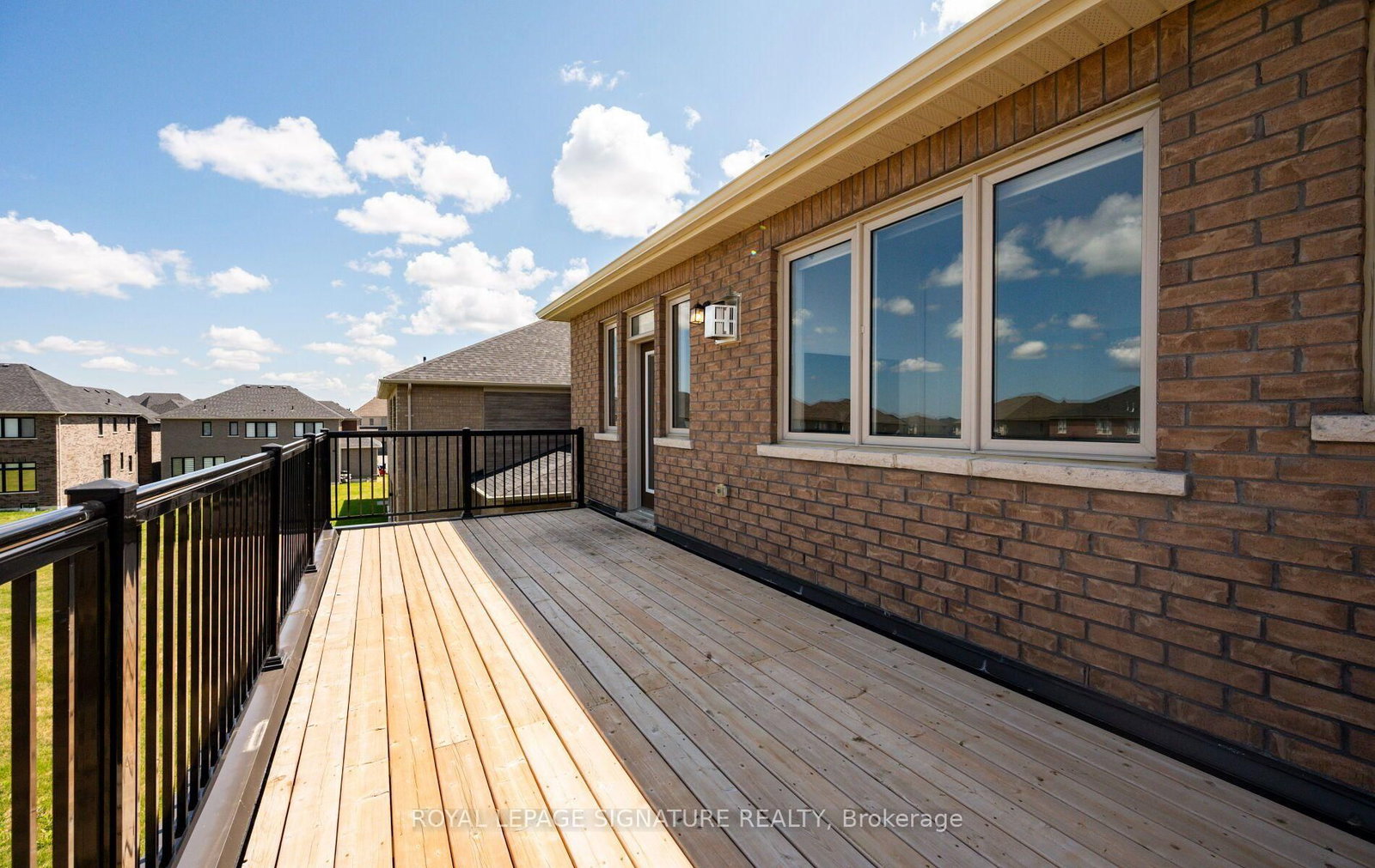 8 Mayflower Gardens • Adjala-Tosorontio, ON photo 33