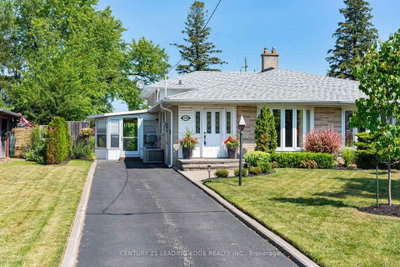 120 Sherwood Forest Drive