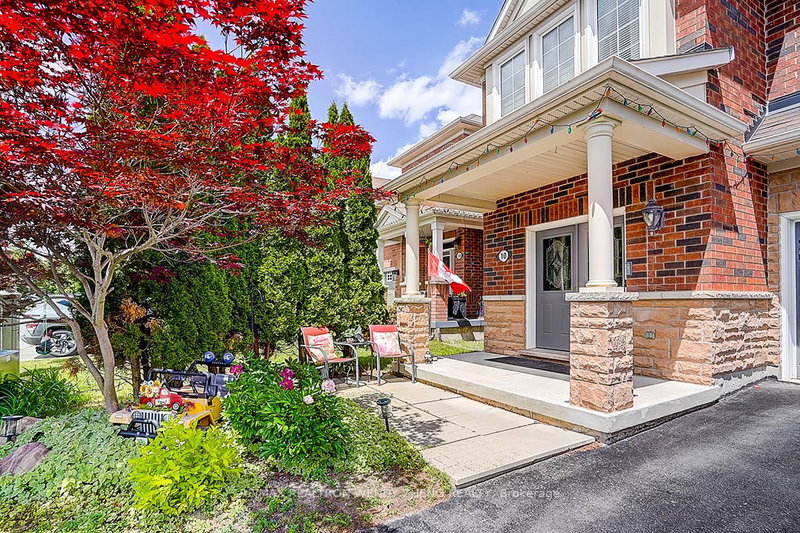 10 Collie Crescent