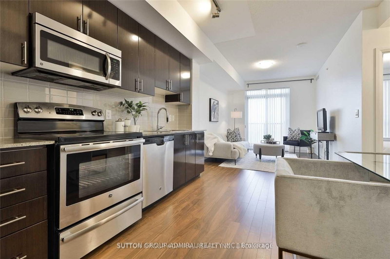 405 - 7171 Yonge Street