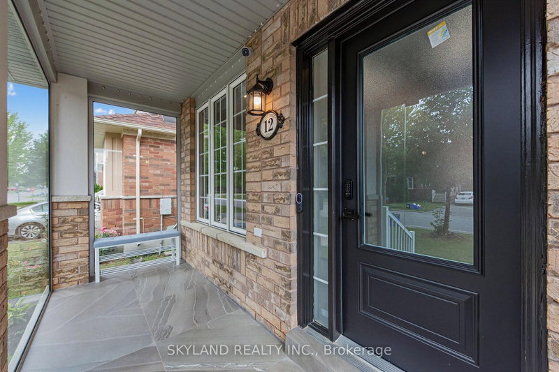 12 Silver Linden Drive