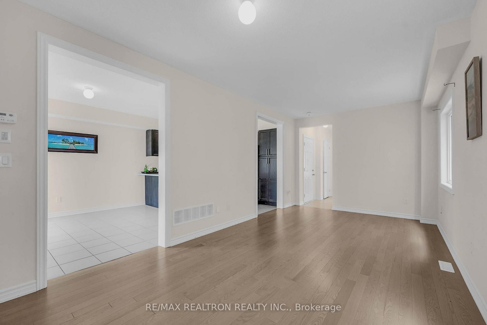 118 Cliff Thompson Court • Georgina, ON photo 9