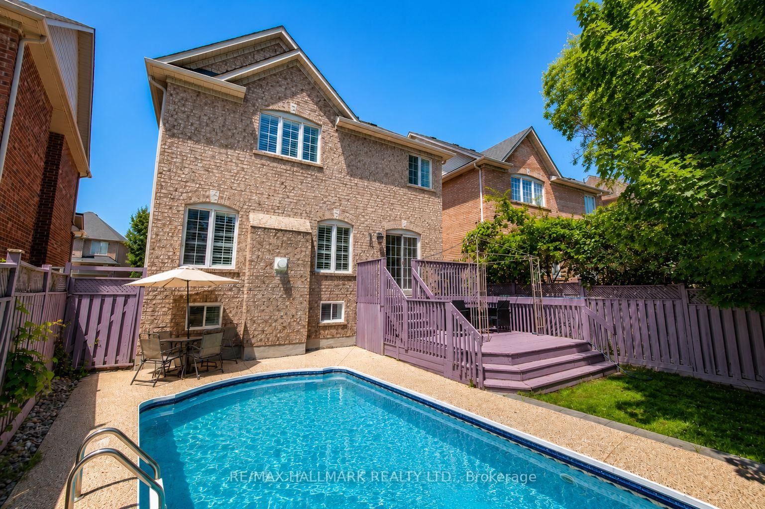614 Society Crescent • Newmarket, ON photo 37