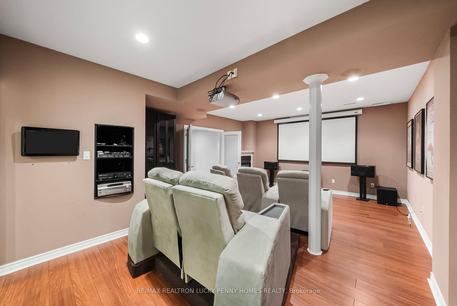 19 Mumberson Court • Markham, ON photo 39
