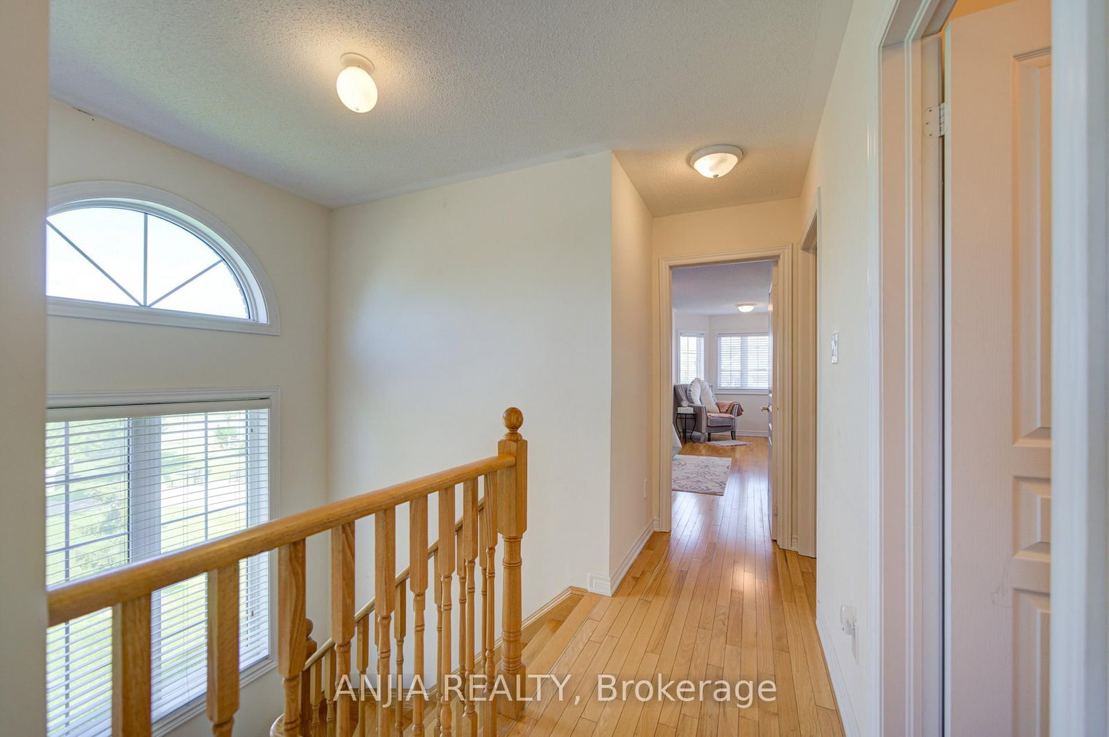 6926 14th Avenue • Markham, ON photo 25