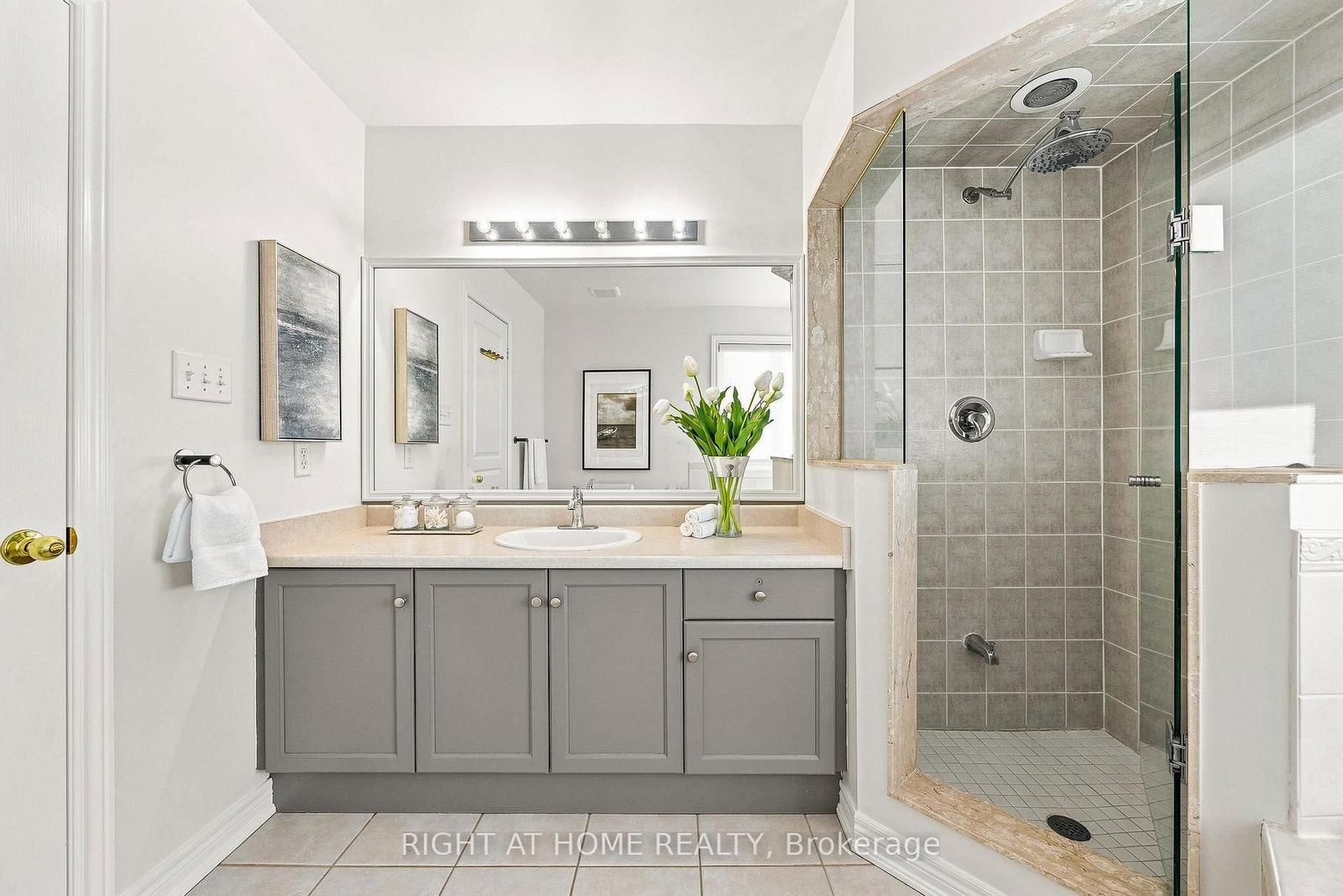 9 Grand Oak Drive • Richmond Hill, ON photo 28