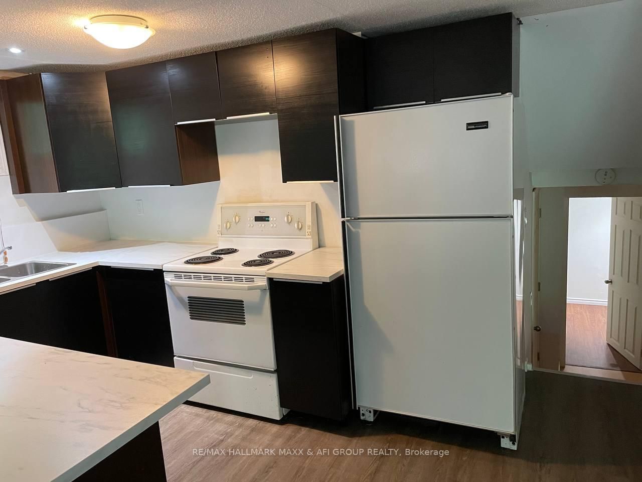 Basement - 715 Mountview Place, Newmarket 5