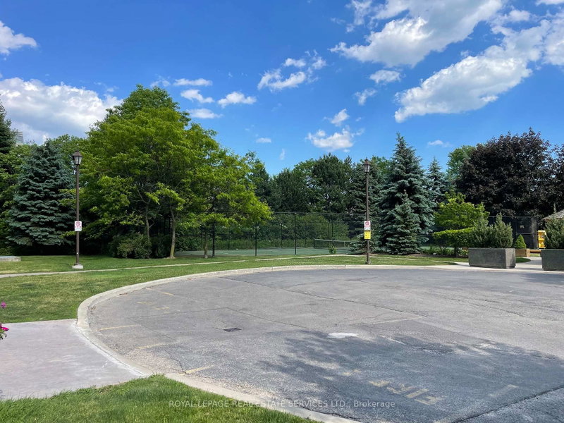 203 - 29 Northern Heights Drive