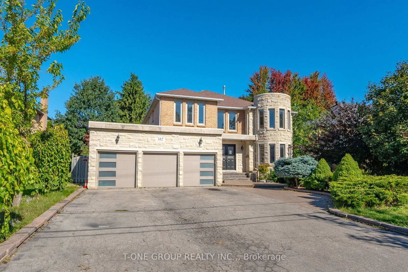 382 Elgin Mills Road W