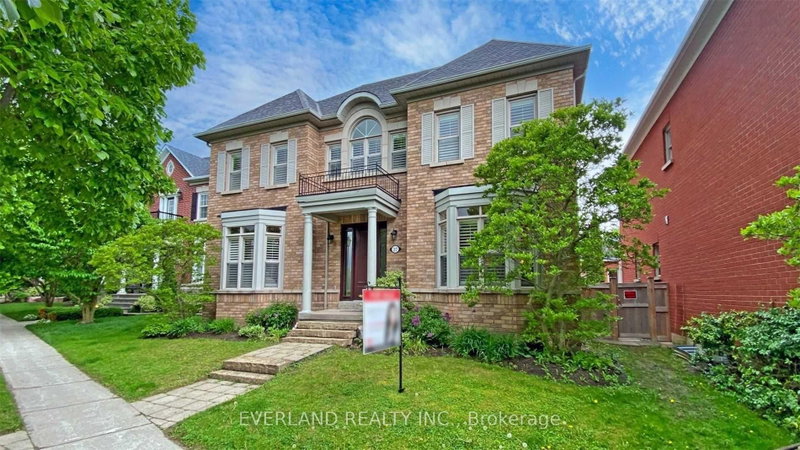 27 The Fairways Street
