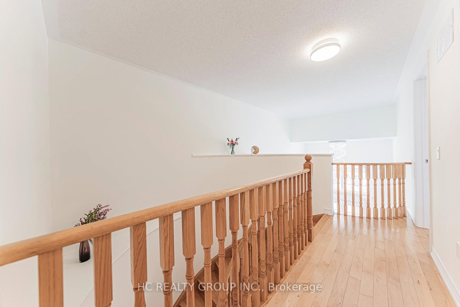 28 Poetry Drive • Vaughan, ON photo 27