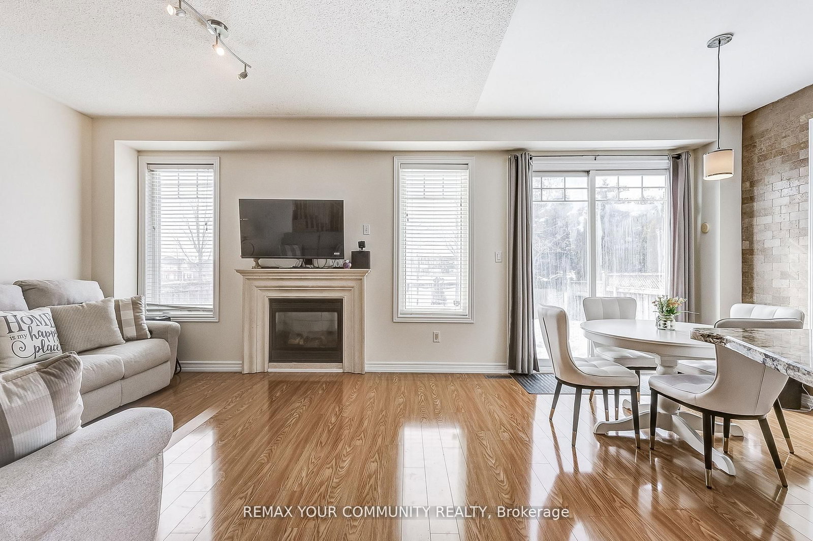 16 Windrow Street • Richmond Hill, ON photo 17
