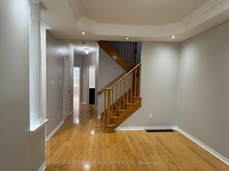 34 Whitford Road