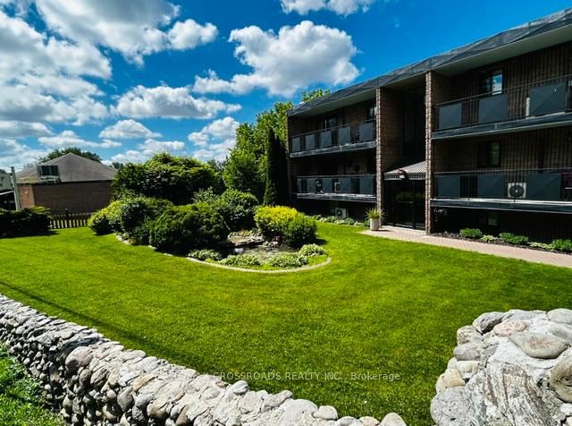 74 The Queensway South Road • #106 • Georgina, ON photo 28