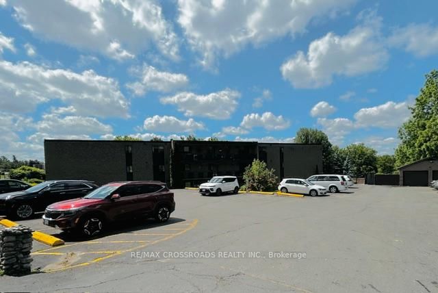 74 The Queensway South Road • #106 • Georgina, ON photo 29