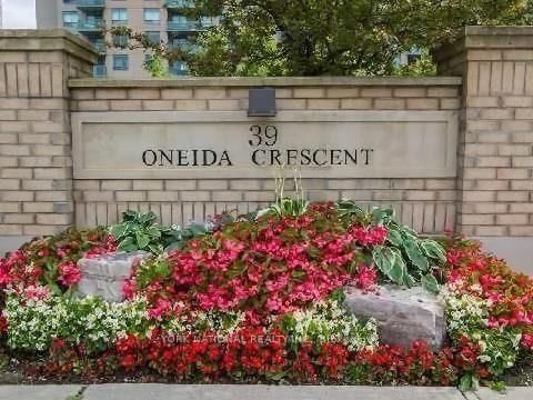 408 - 39 Oneida Crescent