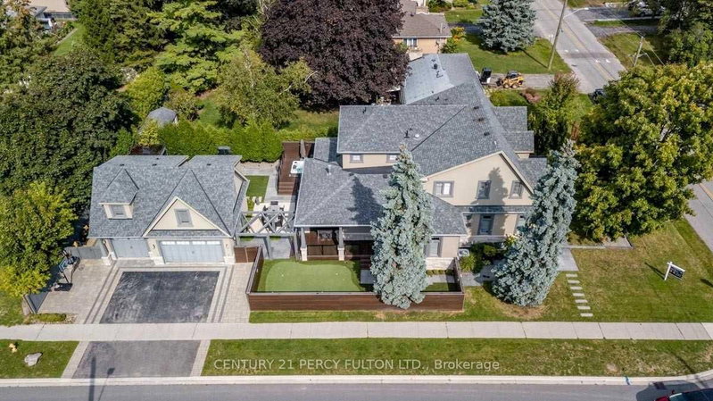 Coach house - 44 Hawkridge Avenue