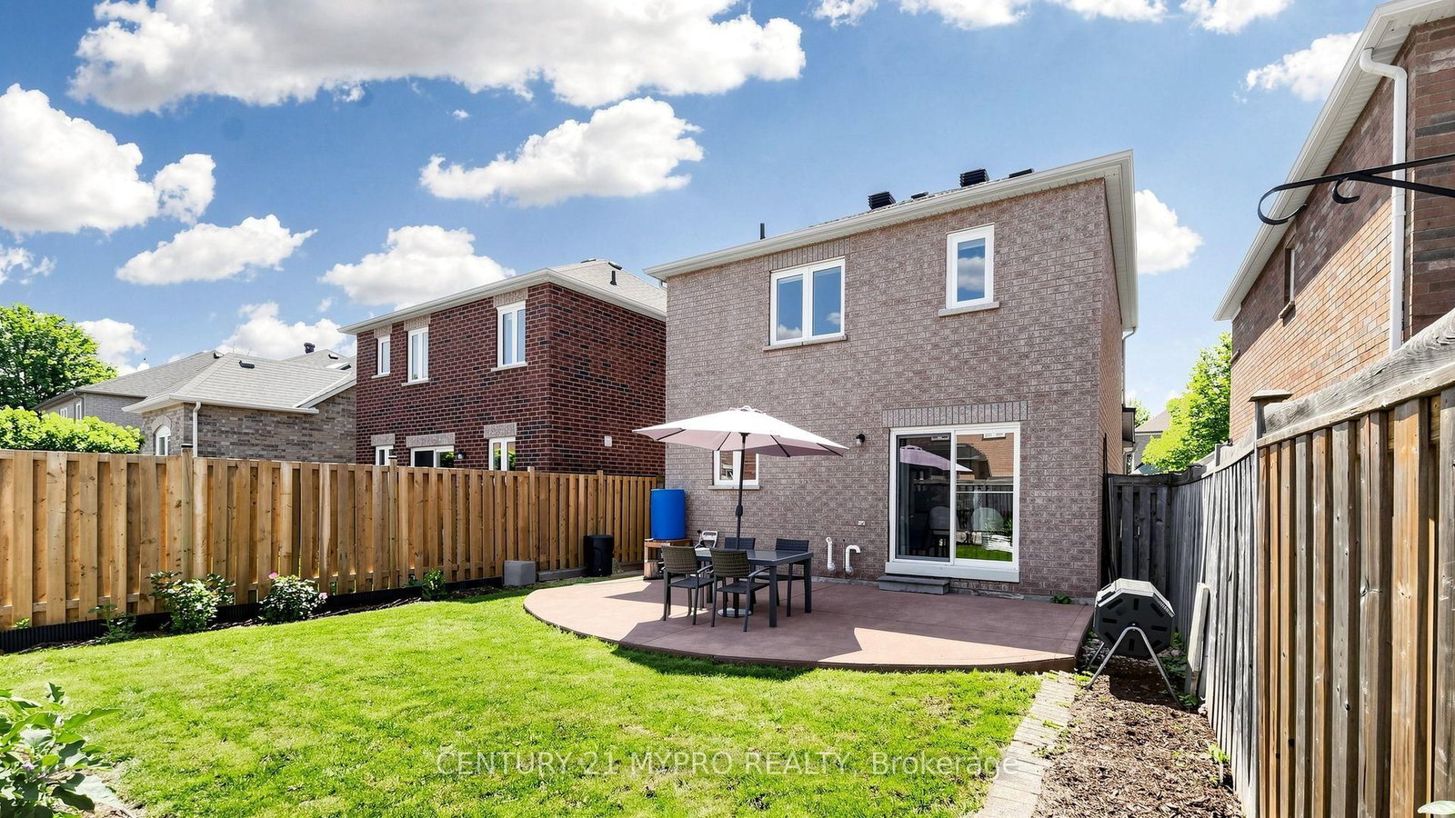 74 Victoria Wood Avenue • Markham, ON photo 39