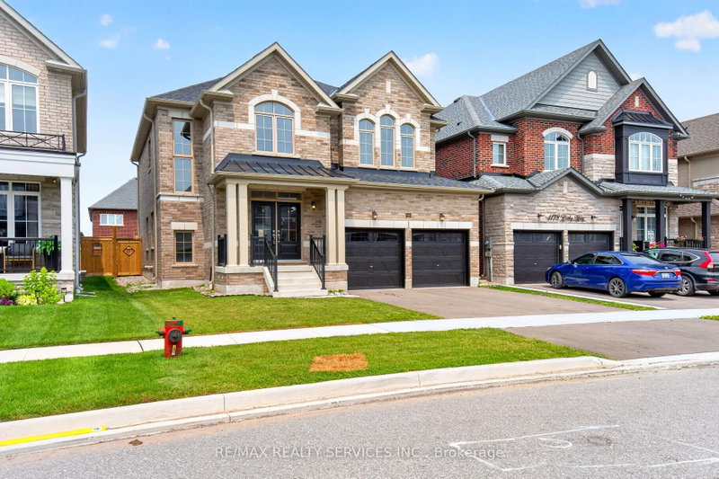 1182 Corby Way