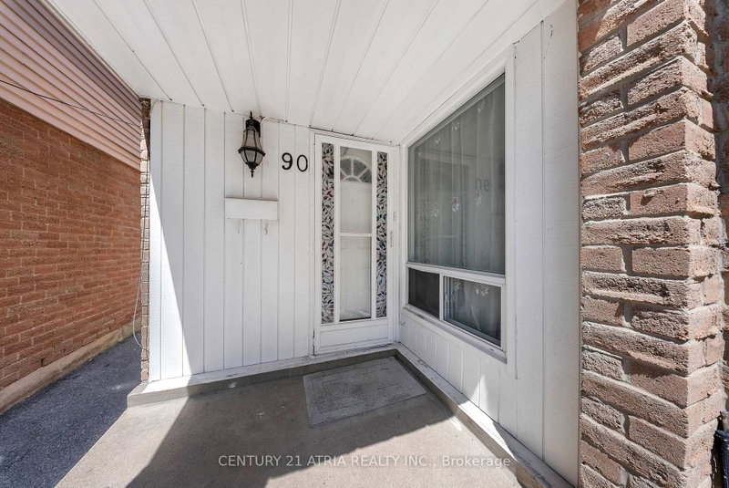 90 Bob O'Link Avenue
