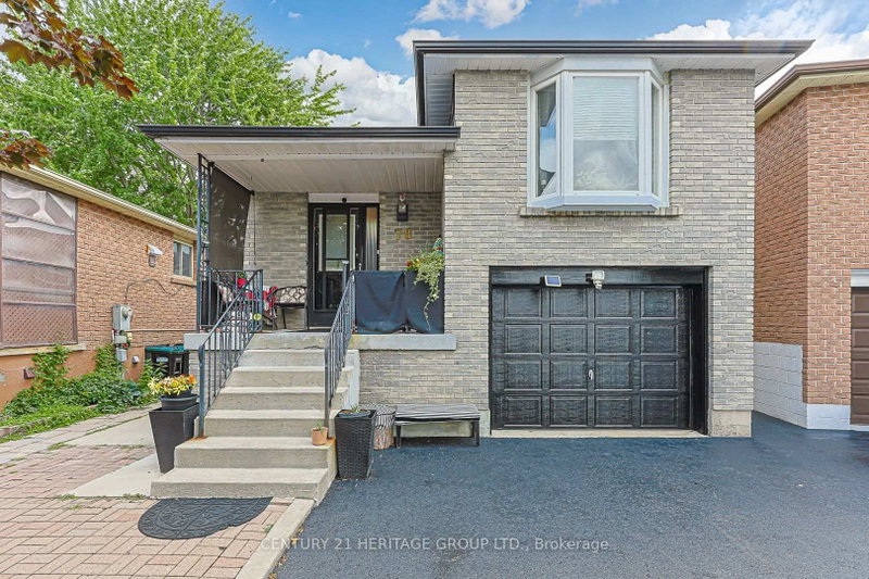 78 Zima Crescent