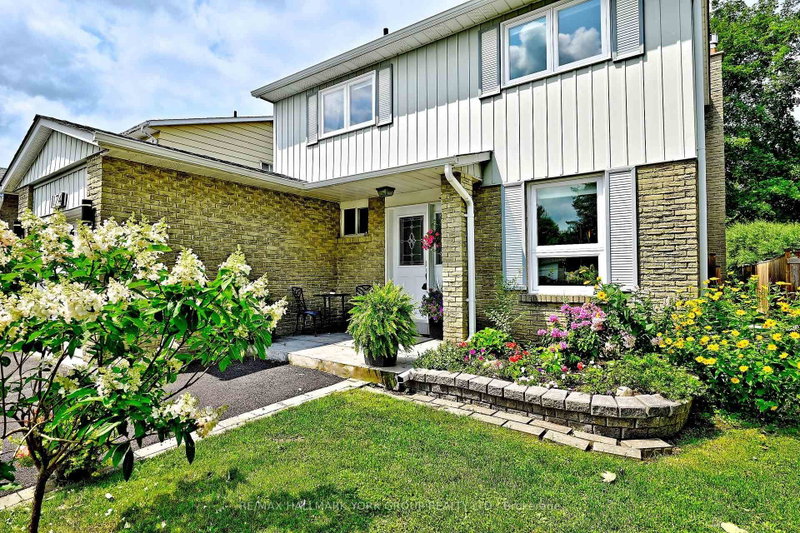 174 Currey Crescent