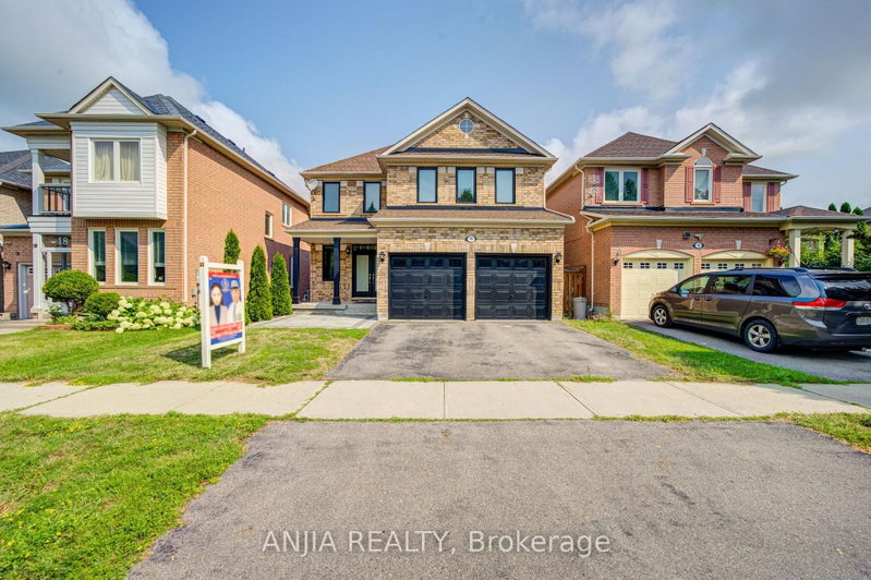 16 Staynor Crescent