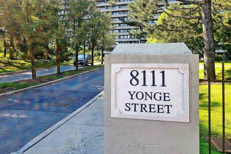 1403 - 8111 Yonge Street