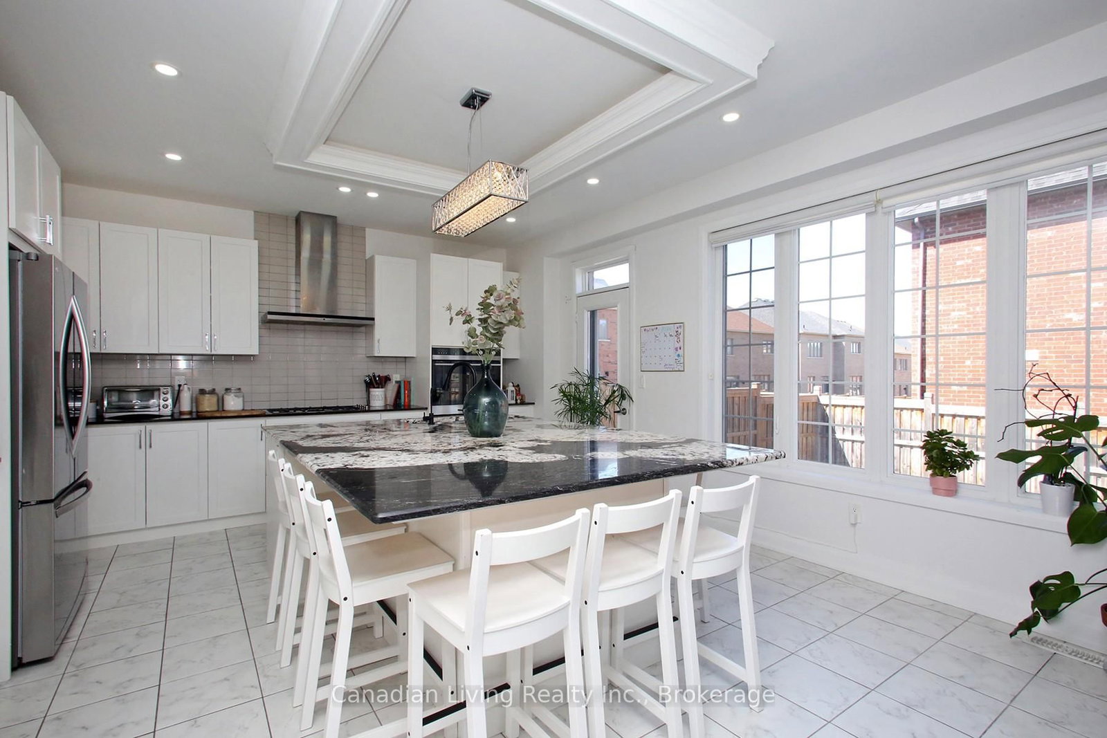 72 Charlotte Abby Drive • East Gwillimbury, ON photo 13
