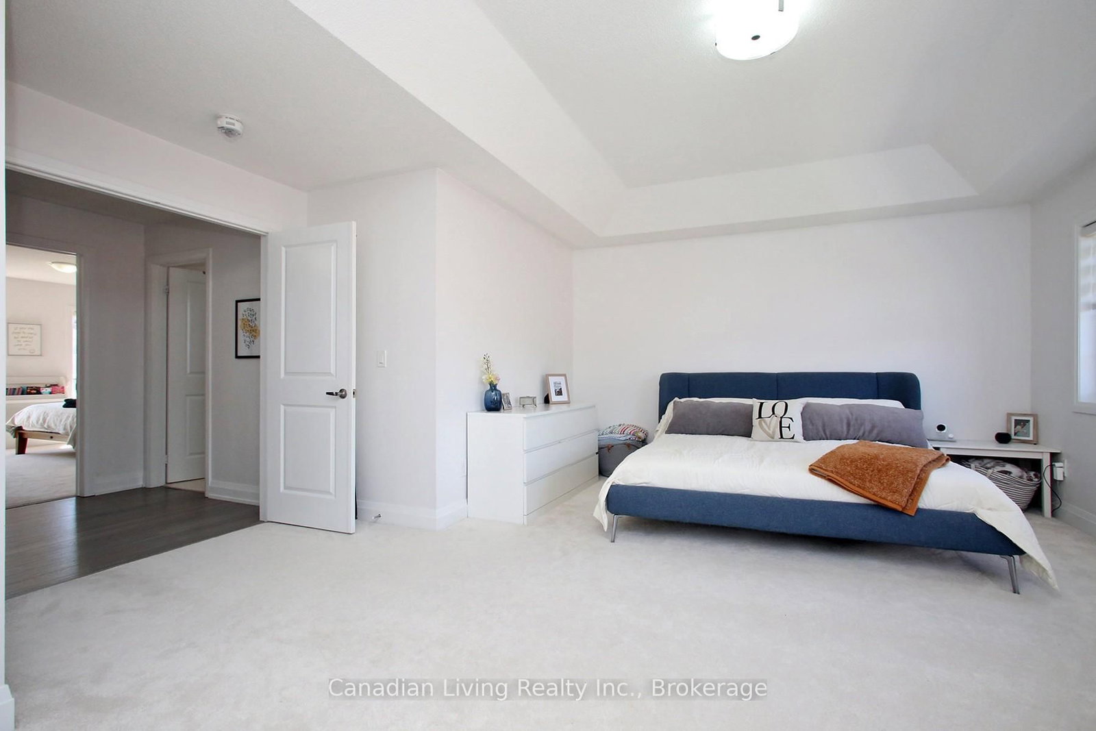 72 Charlotte Abby Drive • East Gwillimbury, ON photo 14