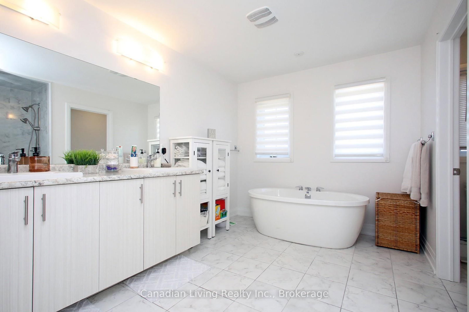 72 Charlotte Abby Drive • East Gwillimbury, ON photo 17
