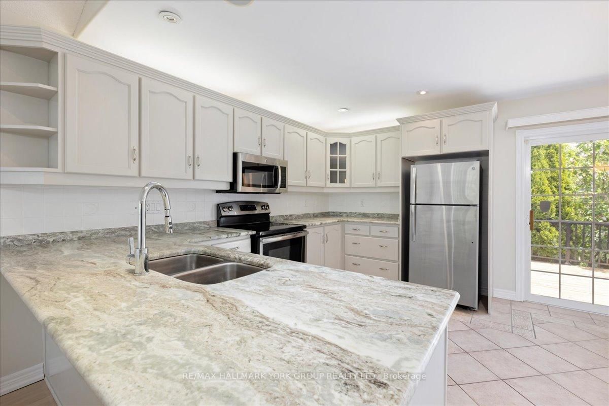 45 Highcastle Avenue • Georgina, ON photo 15