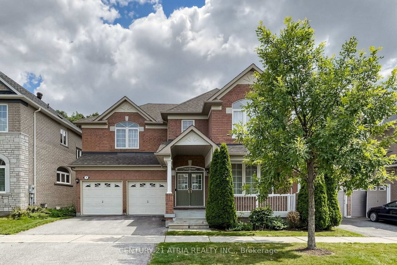 3 King Henry Drive