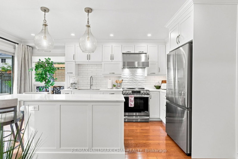 23 Twelve Oaks Drive