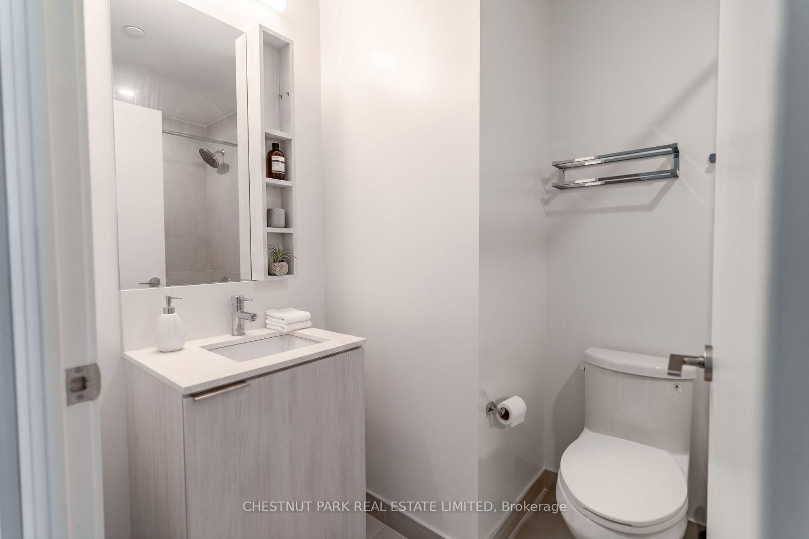 1000 Portage Parkway • #2206 • Vaughan, ON photo 13