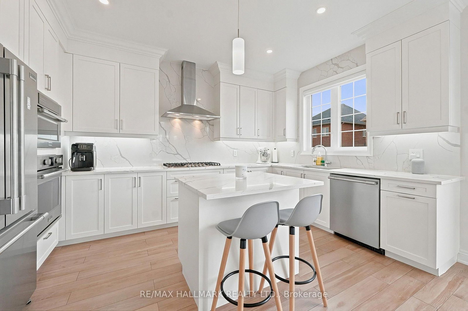 1021 Langford Boulevard • Bradford West Gwillimbury, ON photo 18