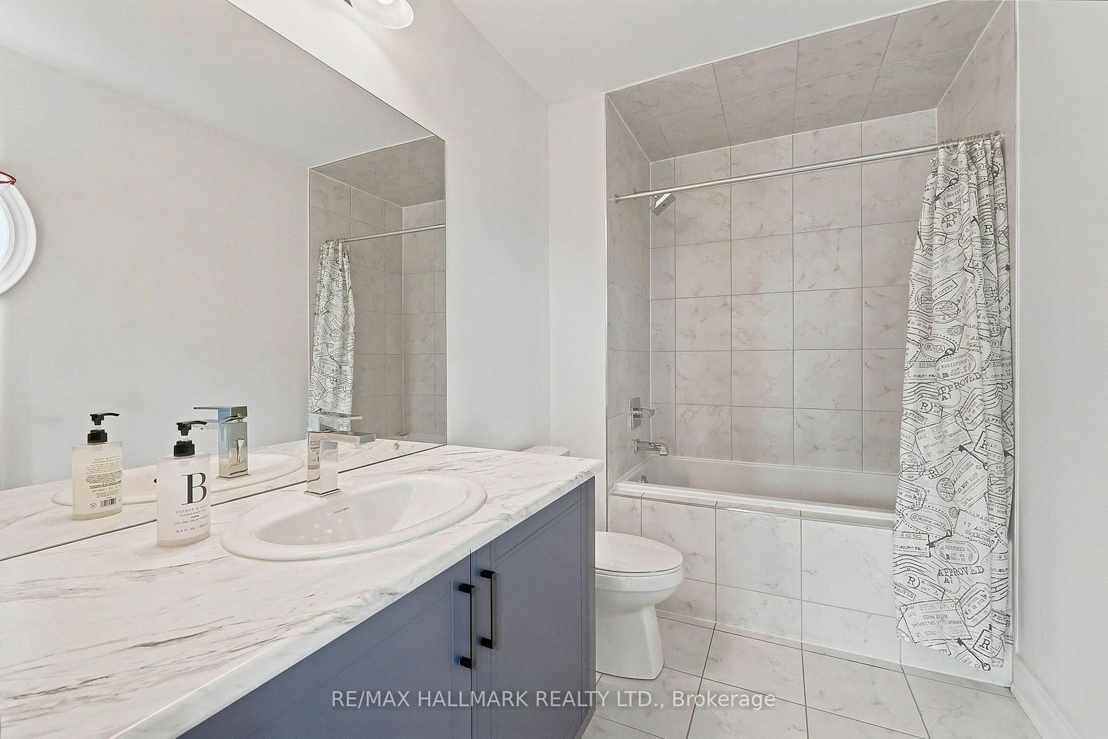 1021 Langford Boulevard • Bradford West Gwillimbury, ON photo 32