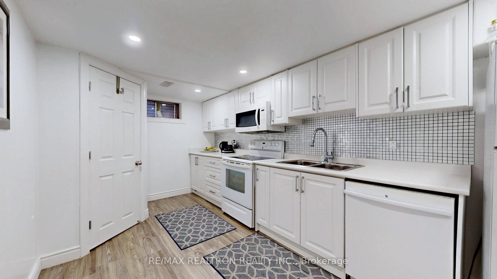 159 Patterson Street • Newmarket, ON photo 34