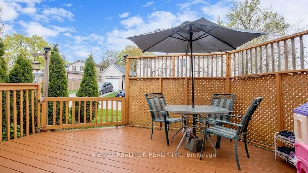 159 Patterson Street • Newmarket, ON photo 8