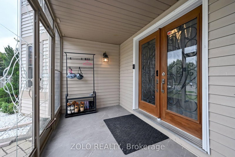 1077 Anna Maria Avenue