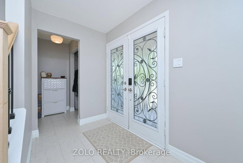 1077 Anna Maria Avenue