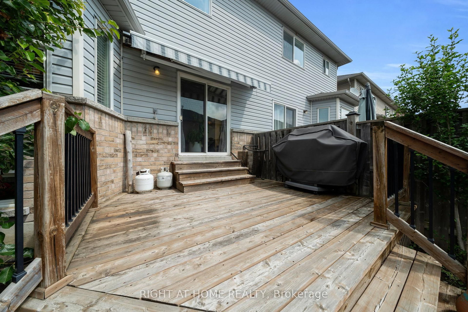 119 Vera Lynn Crescent • Whitchurch-Stouffville, ON photo 39