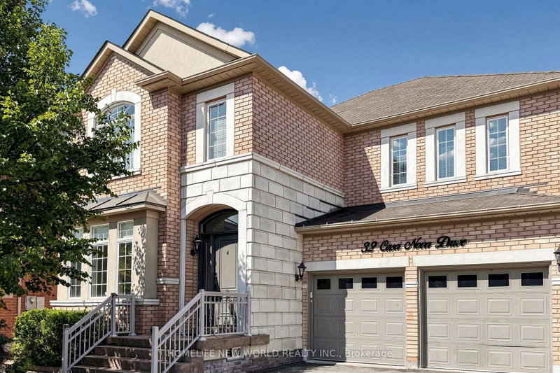 32 Casa Nova Drive