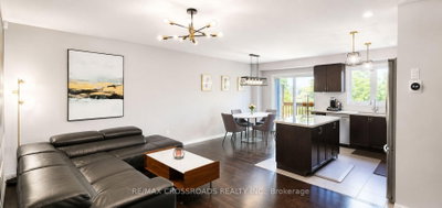 53 Edwin Pearson Street, Aurora, ON, photo 2