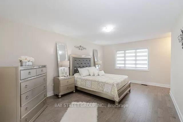 159 Heritage Street • Bradford West Gwillimbury, ON photo 17