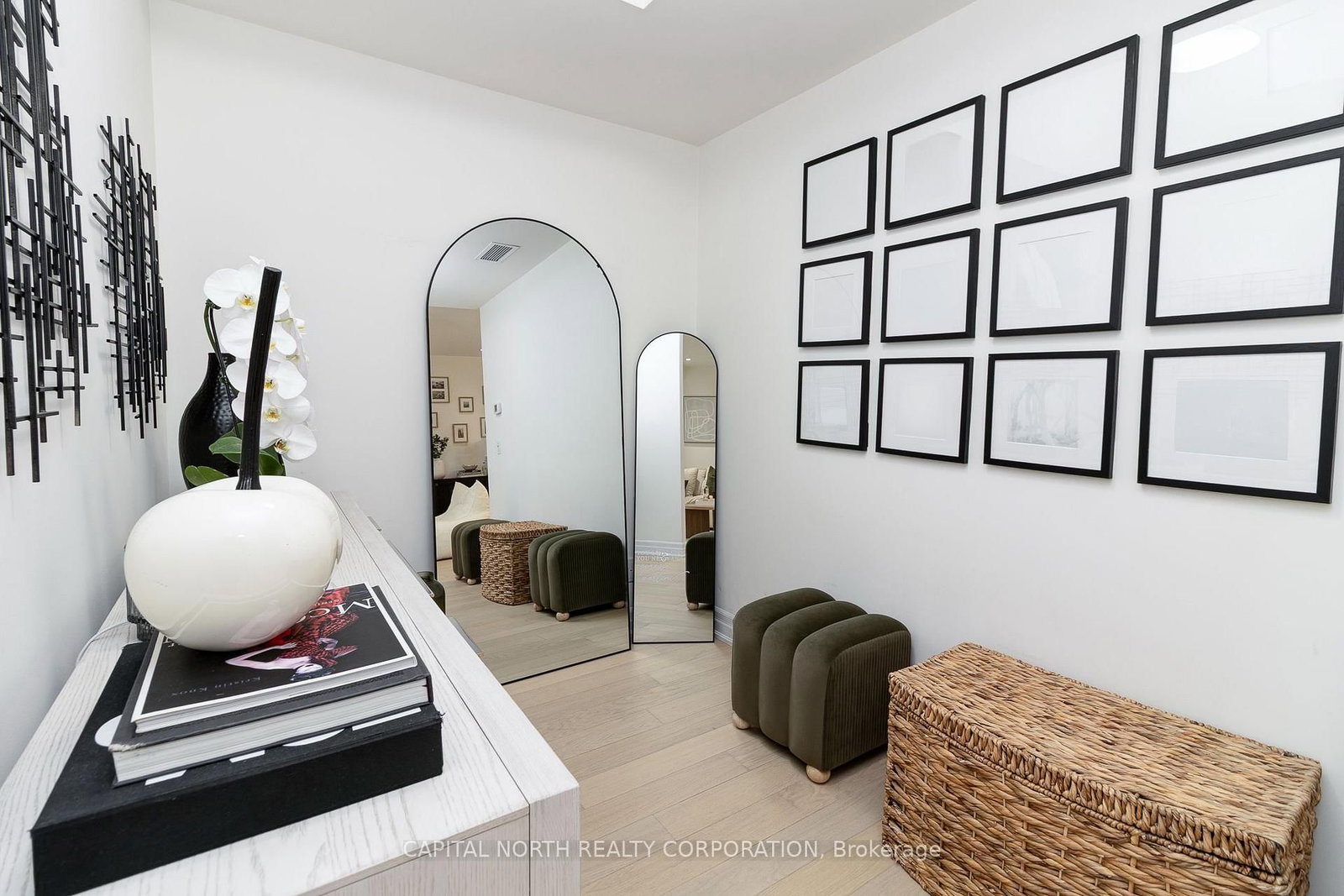 9075 Jane Street • #2102 • Vaughan, ON photo 12